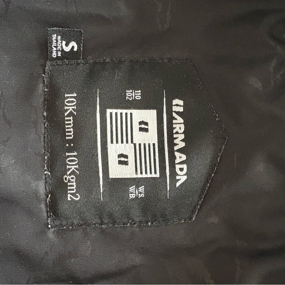 Armada ski jacket - image 4